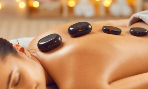 Vânia Magalhães Terapeuta Integrativa e Comportamental - Massagem com Pedras Quentes Vulcânicas